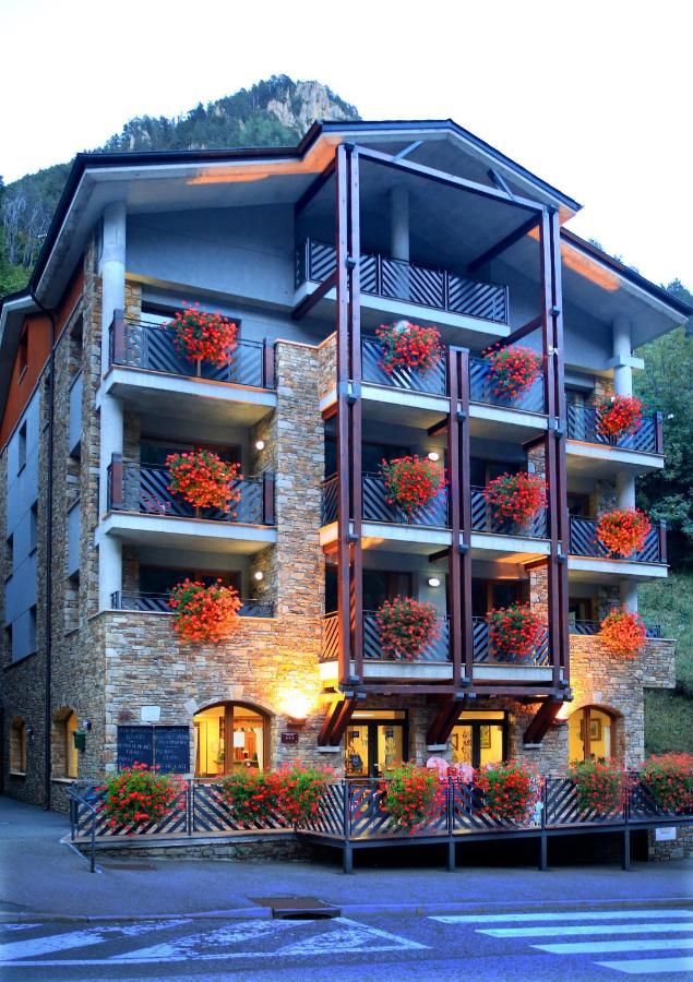 Vista Arinsal Apartments Extérieur photo